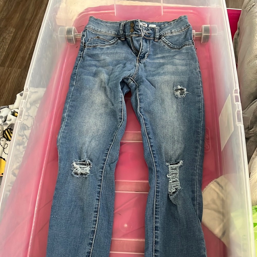 Ripped Jeans